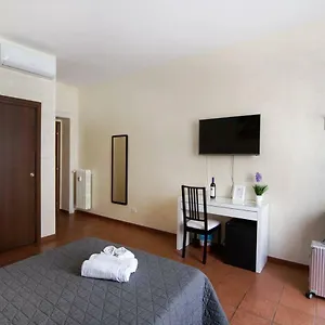 Enrico Casa de hóspedes